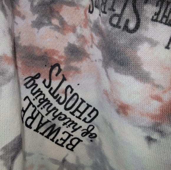 NWT Mens sz L Disney Haunted Mansion Shorts with pockets - Picture 9 of 10